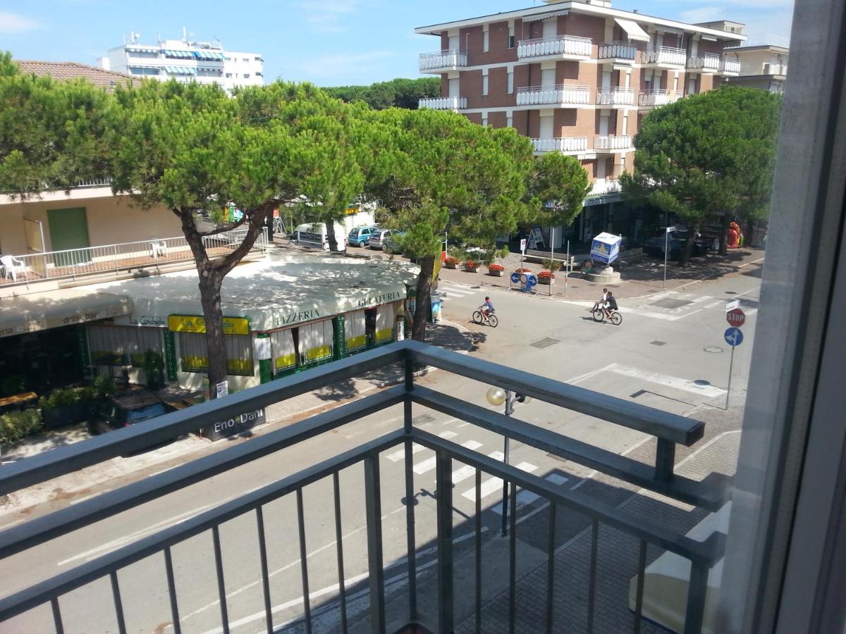 Residence Condominio Roma Eraclea Mare Eksteriør bilde