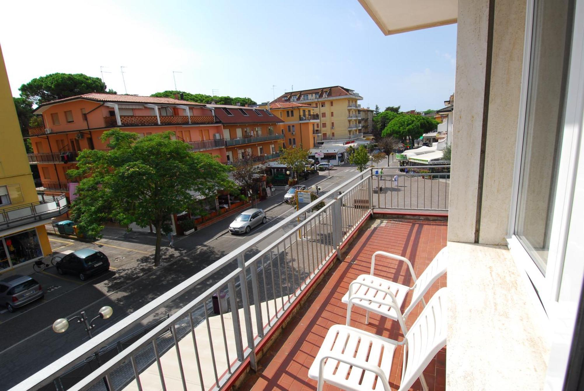 Residence Condominio Roma Eraclea Mare Eksteriør bilde